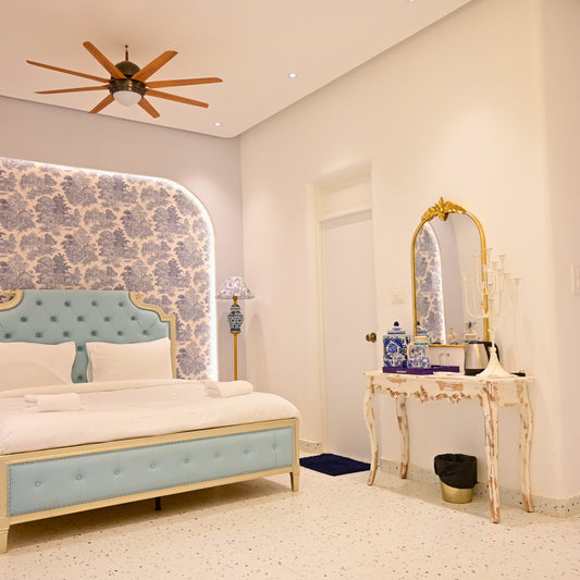 Santorini Blue & White Zone